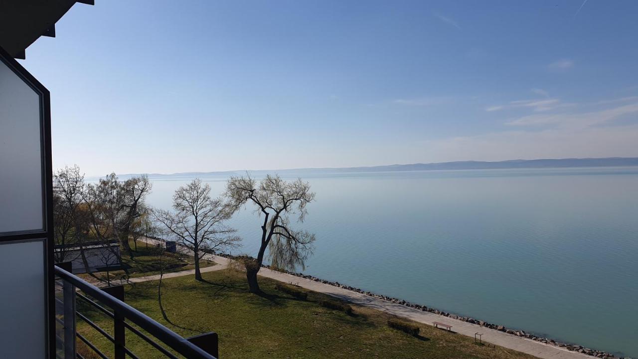 Golden Brown Apartment Siófok Esterno foto